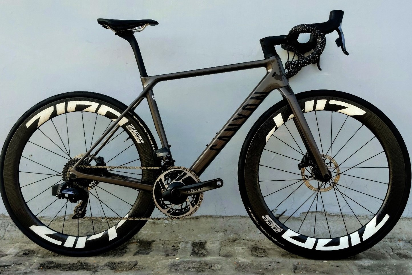 CANYON ULTIMATE CF SL8-Small-SRAM 2024