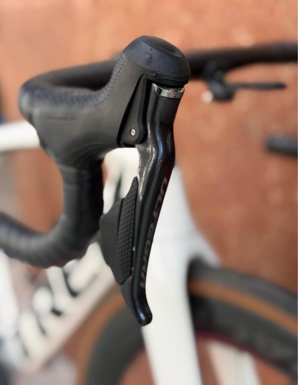 TREK MADONE SL6-ROAD BIKE SIZE-52CM