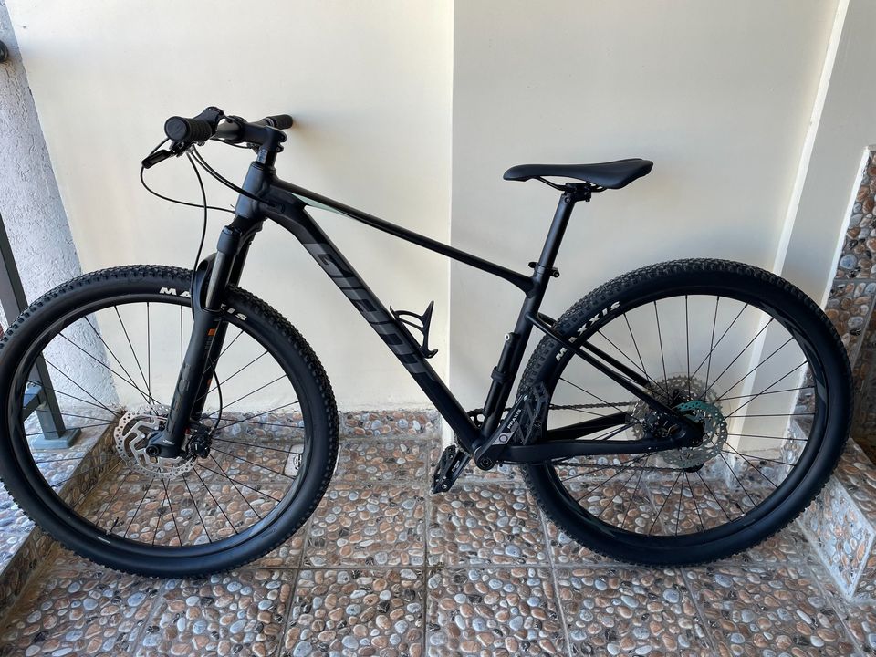 GIANT XTC SLR 2- MTB-29-Small-2024 -MTB