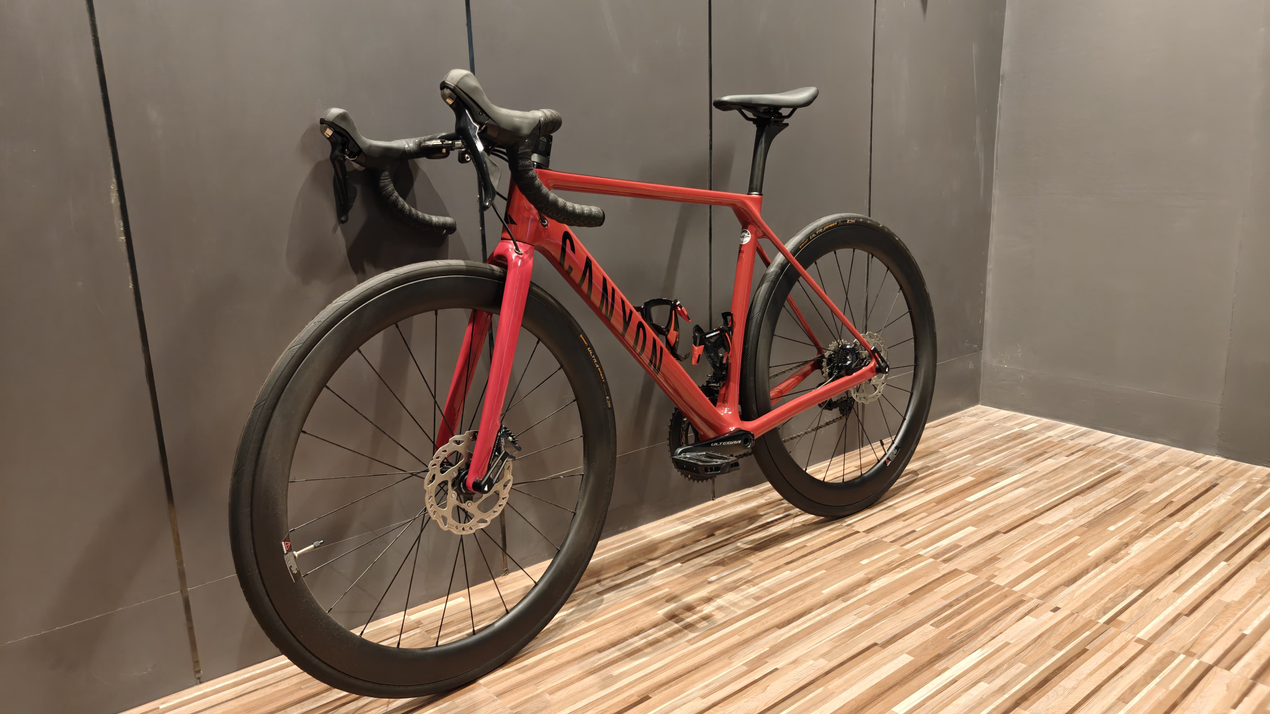 CANYON ULTIMATE CF SL 8  ROAD BIKE SIZE-LARGE 2023