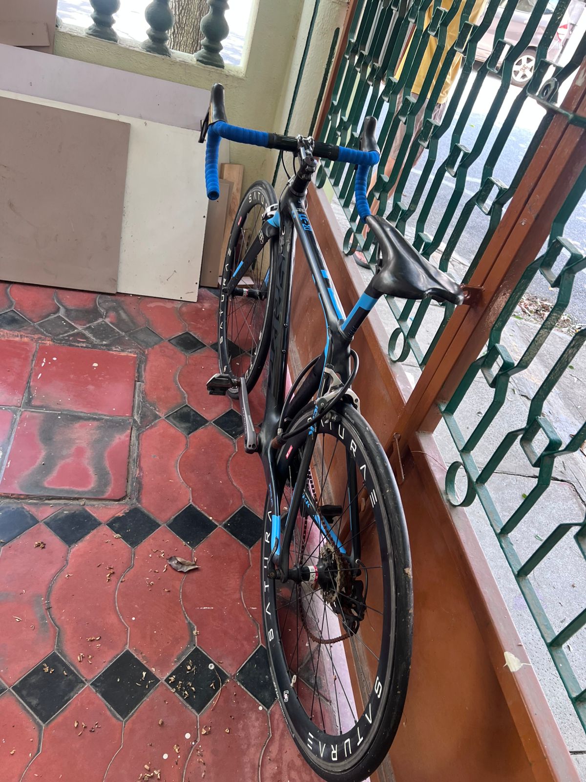Mekk Primo 6.6 Ultegra Carbon Road Bike Size-Small 2019