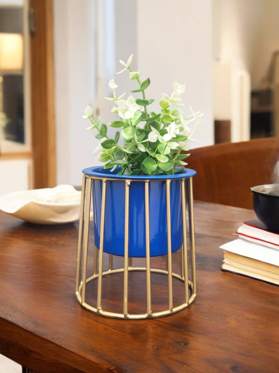 Elegant Geometric Planter Stand – blue & Gold