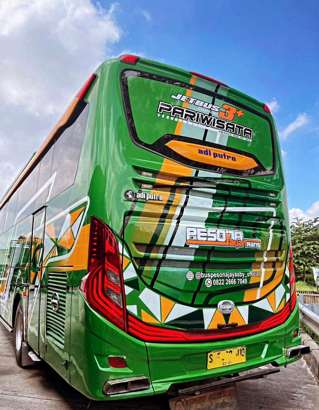 BIG BUS EKSEKUTIF UNIT 1