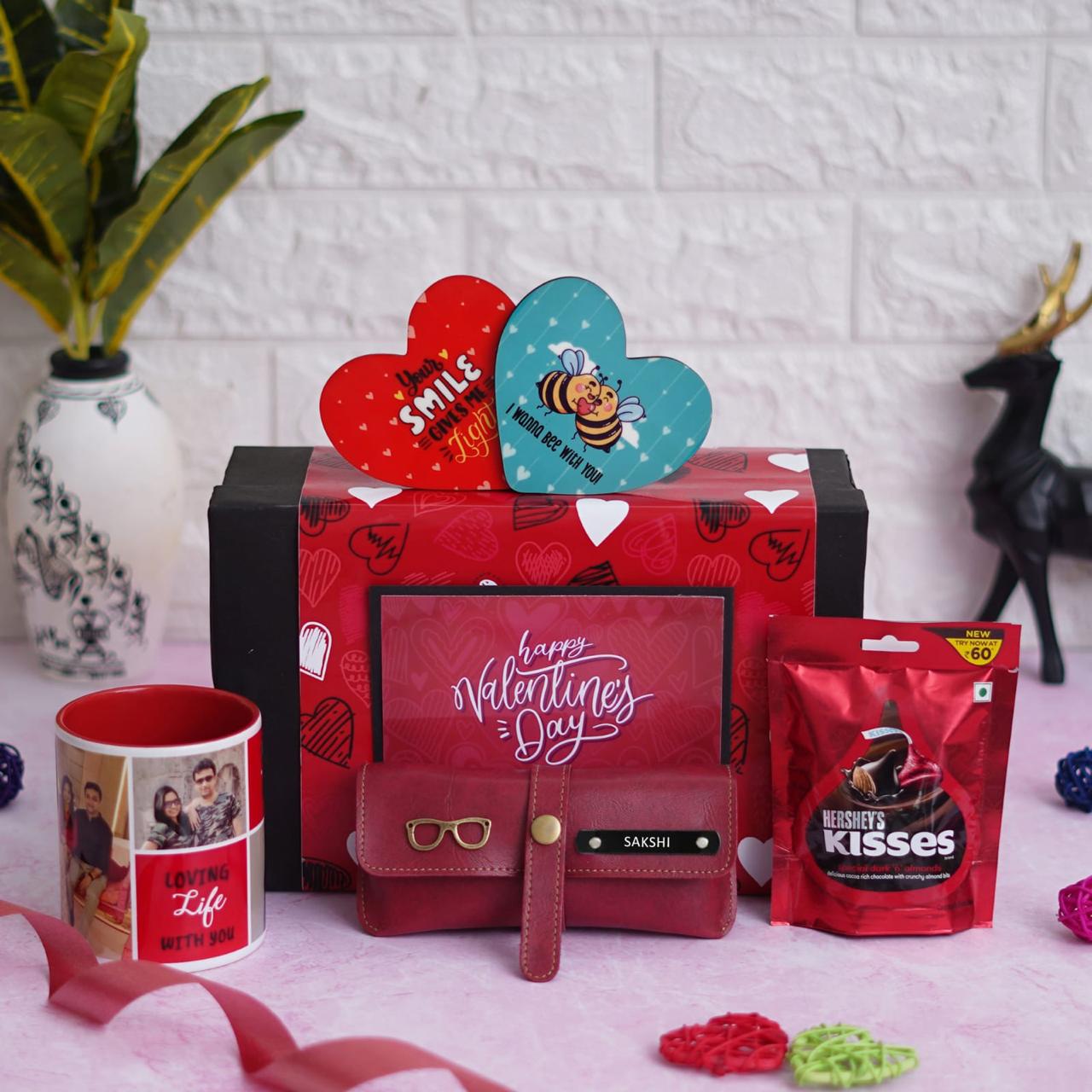 Valentine's Day Gift Box, Valentine Delight Hamper