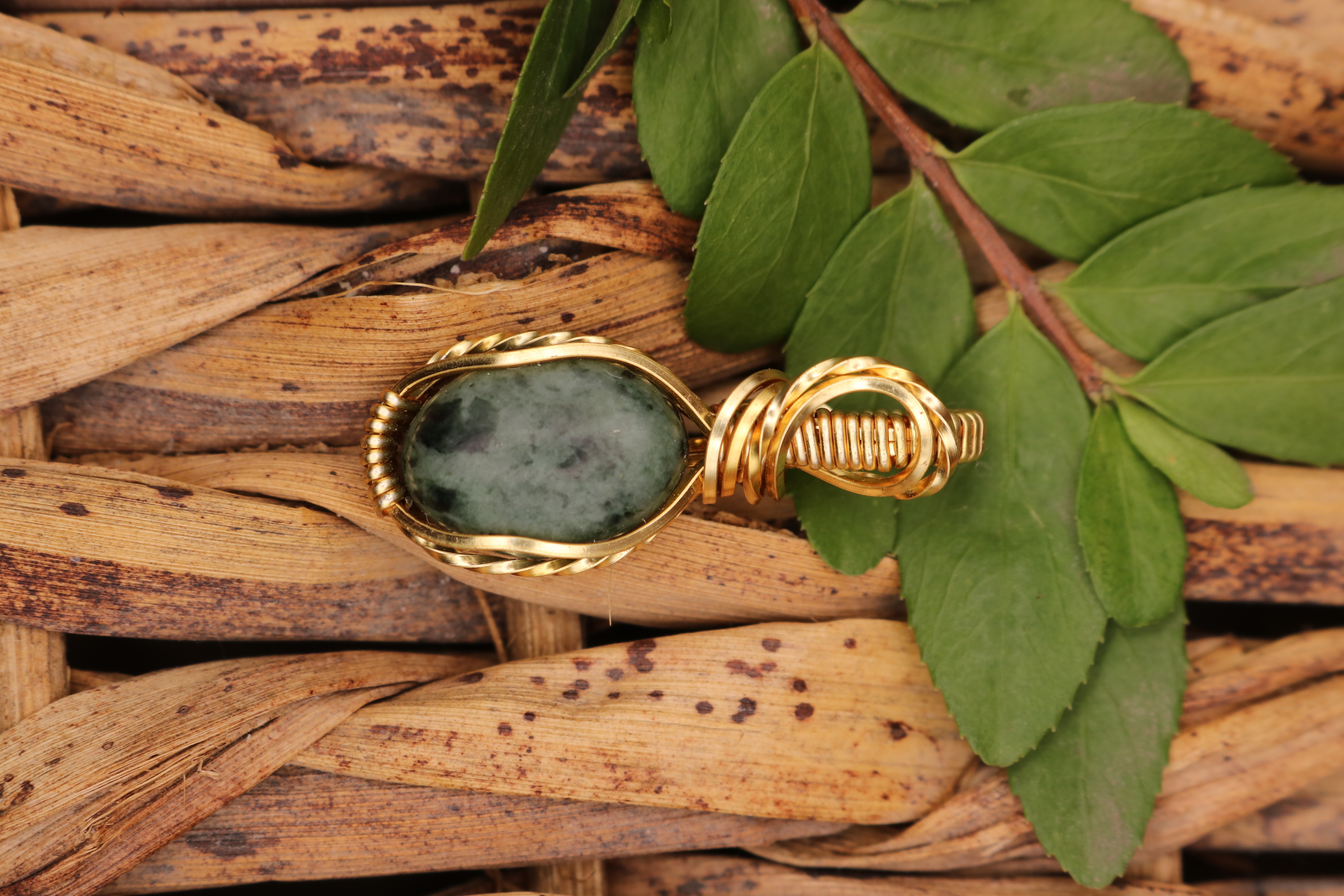 Gold Wire Wrapped Serpentine Crystal Necklace Pendant
