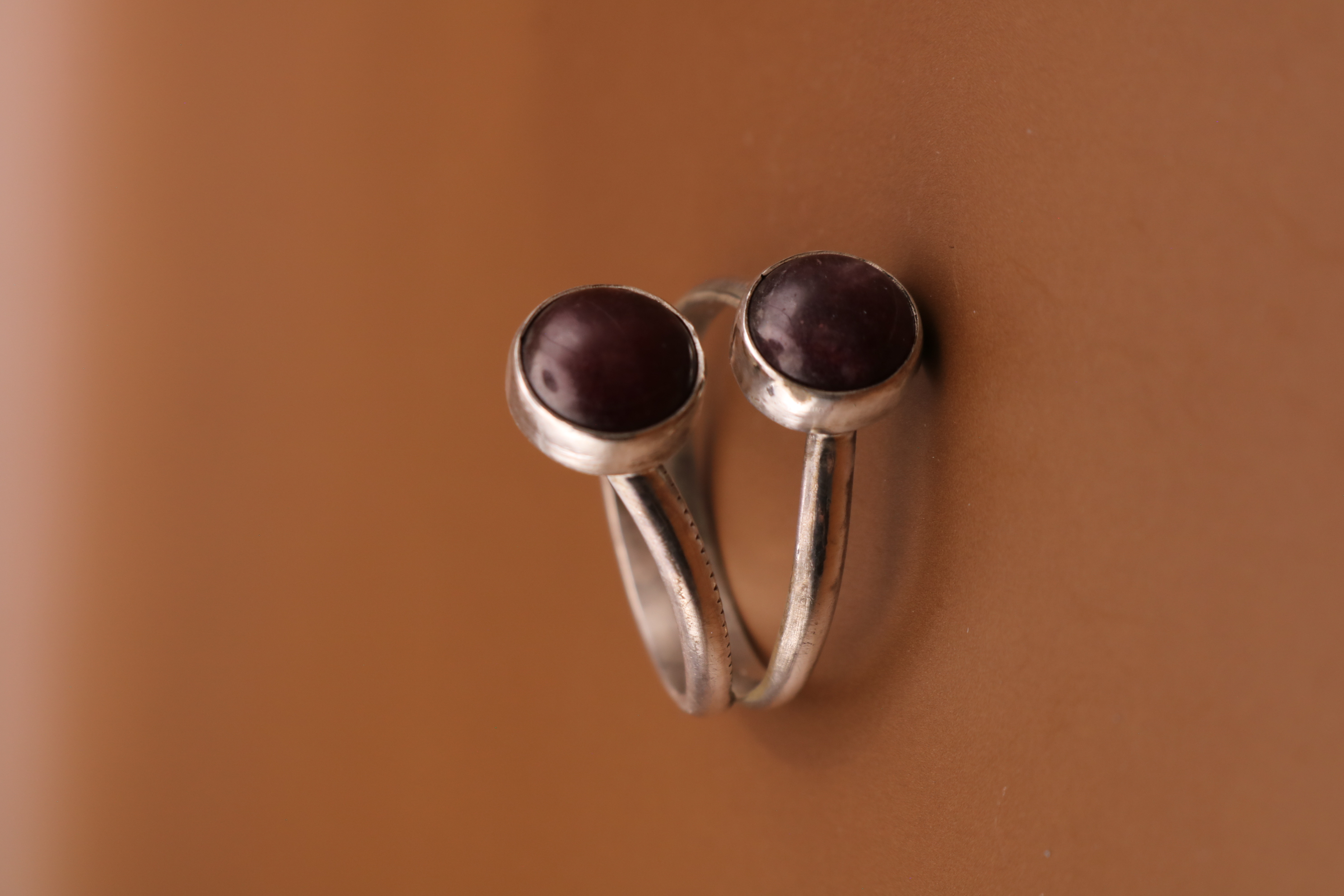 Silversmithed Garnet Crystal Ring Size 9.5