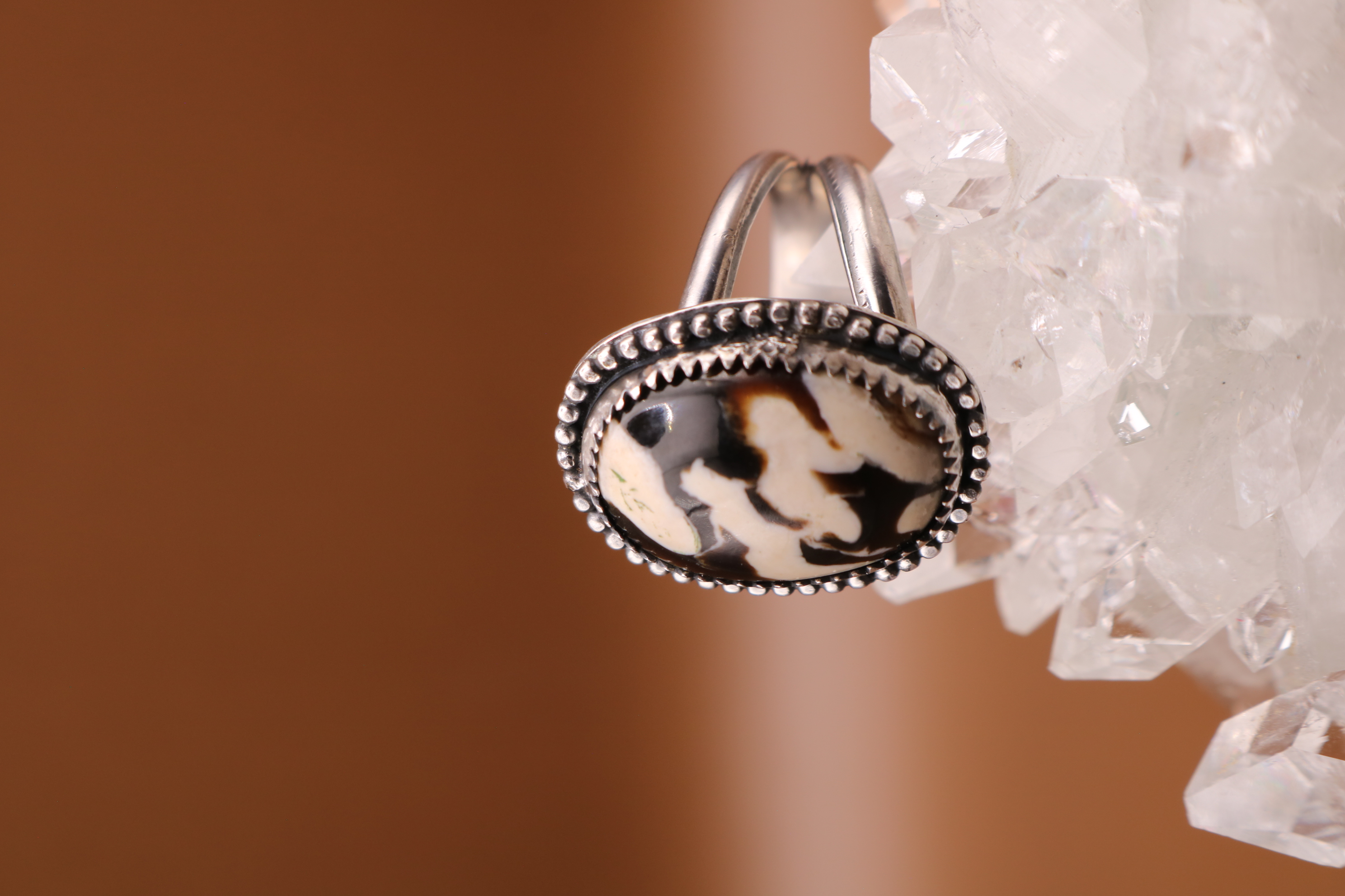 Silversmithed Peanut Jasper Crystal Ring Size 9