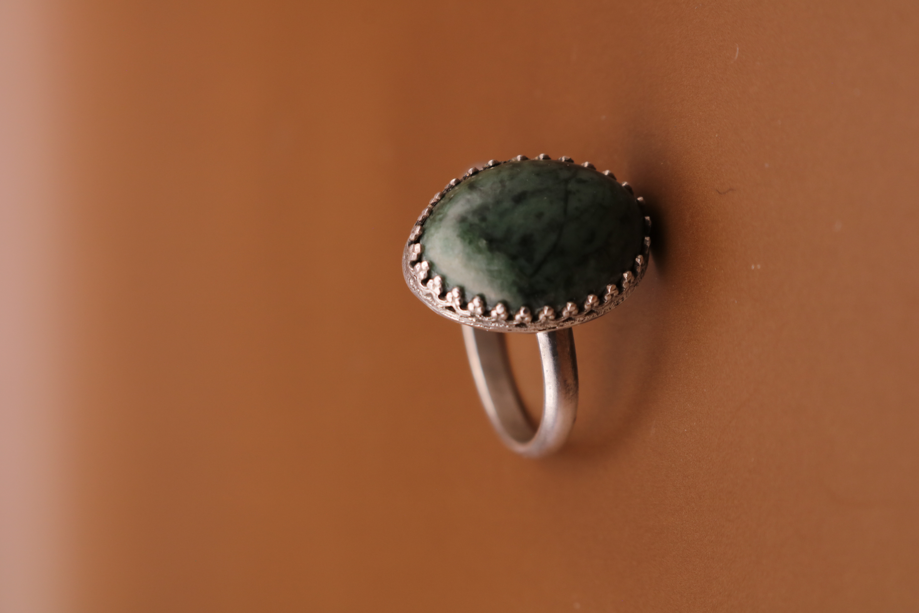 Silversmithed Serpentine Crystal Ring Size 9