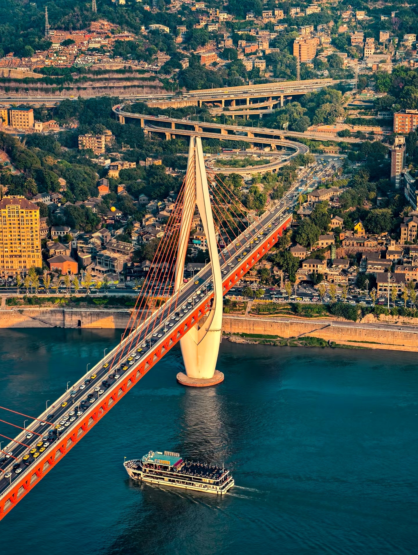 The 8D Cyber City Chongqing 5-day Escape 中国雾都 | 山水之城 | 魅力重庆 五日游