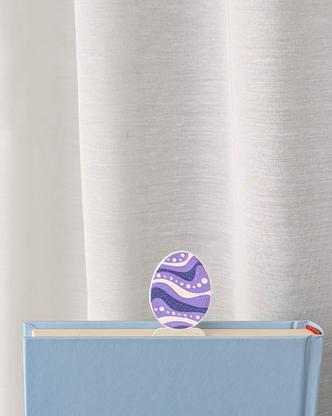 Knygų skirtukas - MARGUTIS