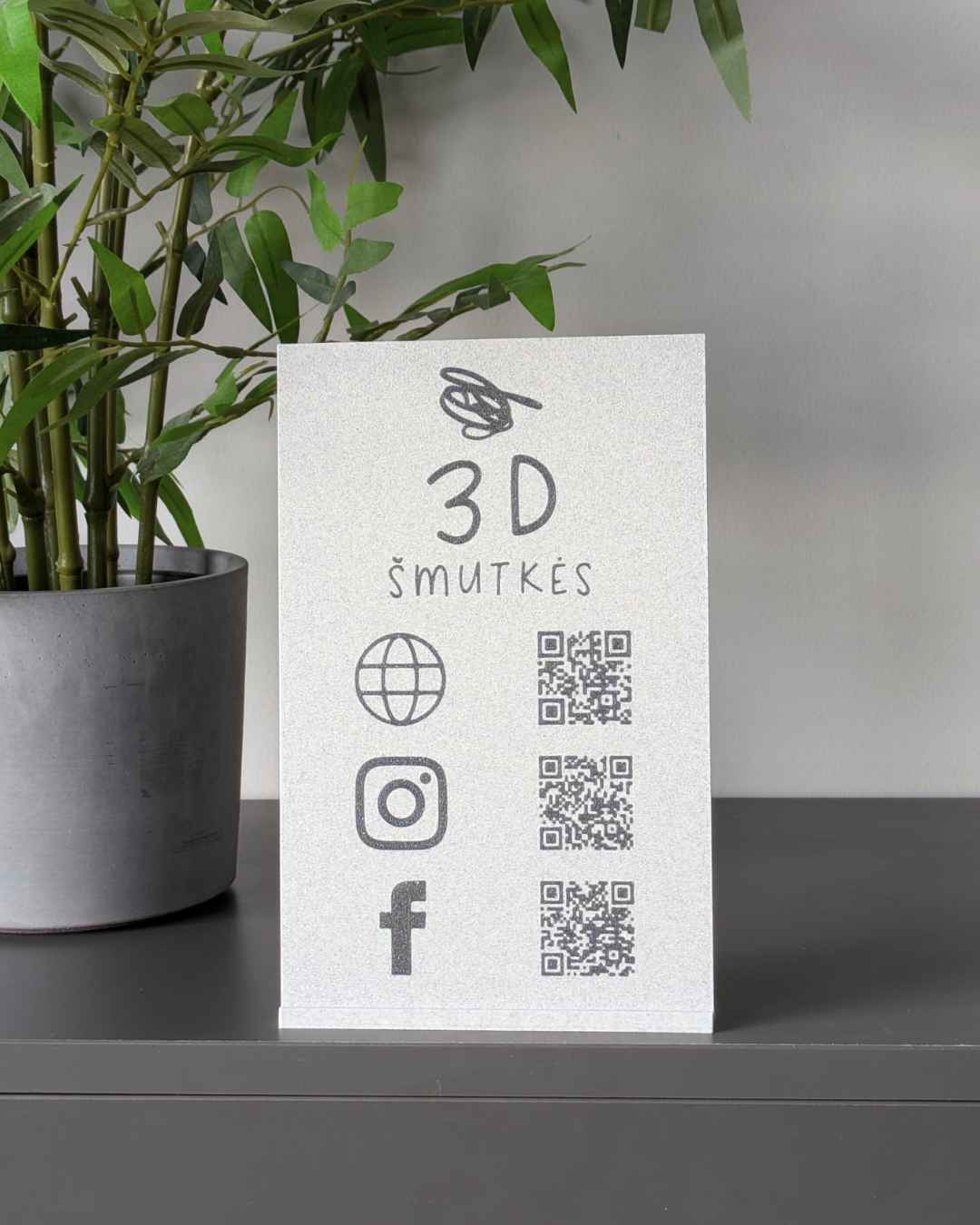 QR LENTELĖ - KETURKAMPĖ