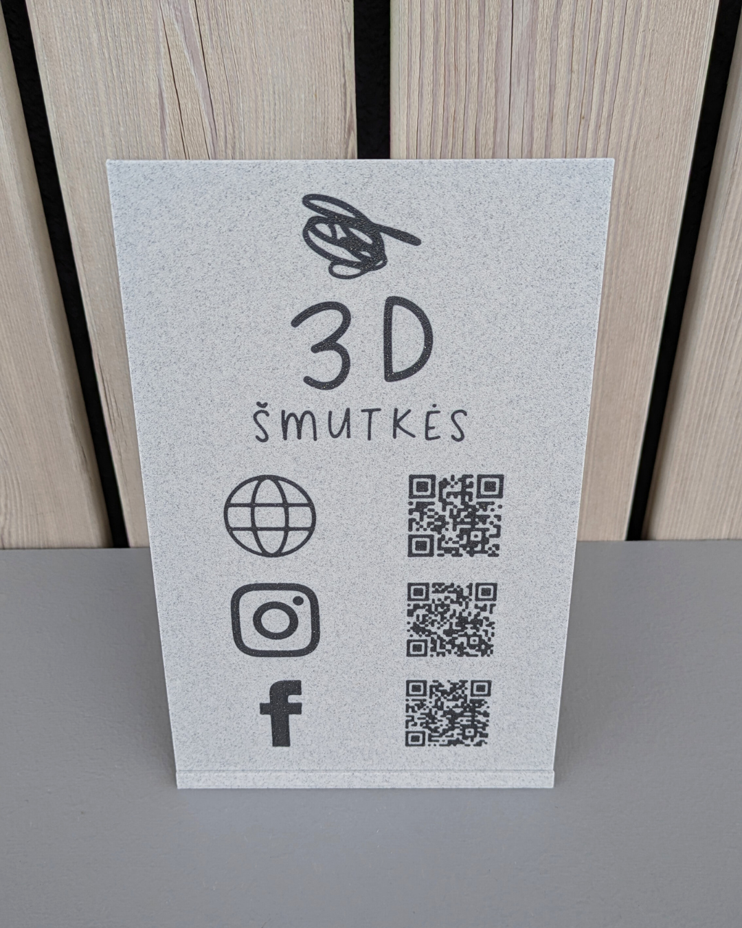 QR LENTELĖ - KETURKAMPĖ