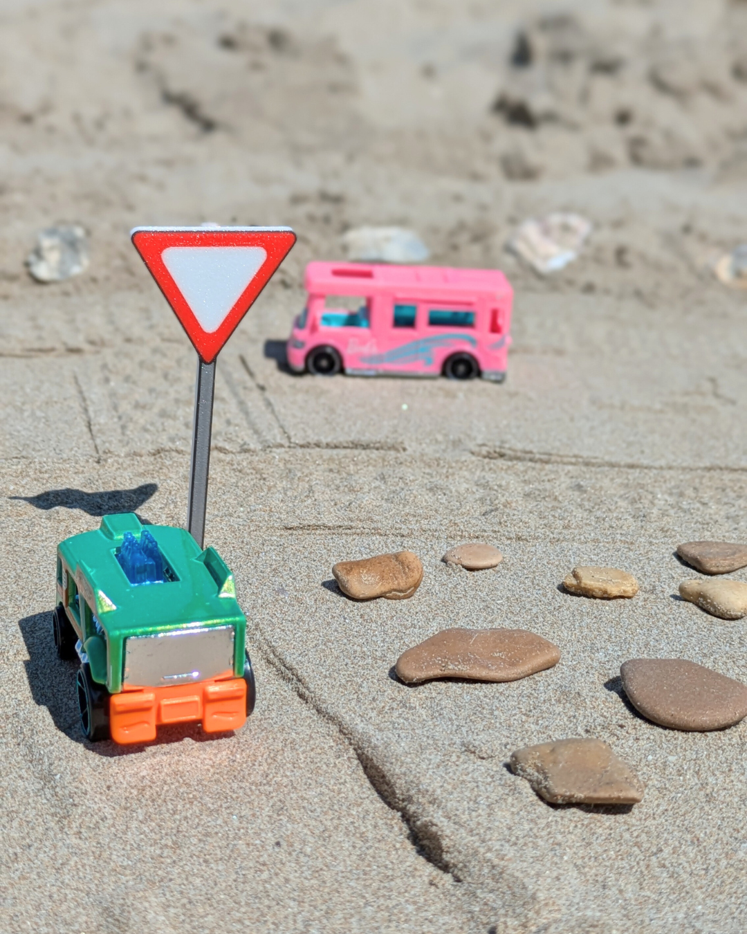 Smėlio žaislas - ŠALUTINIS KELIAS