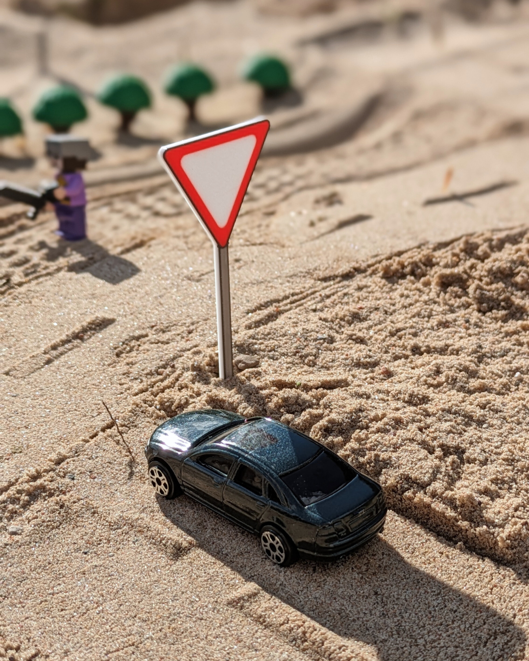 Smėlio žaislas - ŠALUTINIS KELIAS