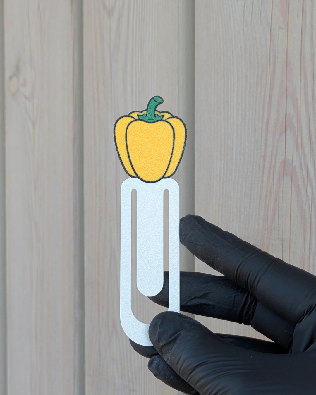 Knygų skirtukas - GELTONA PAPRIKA