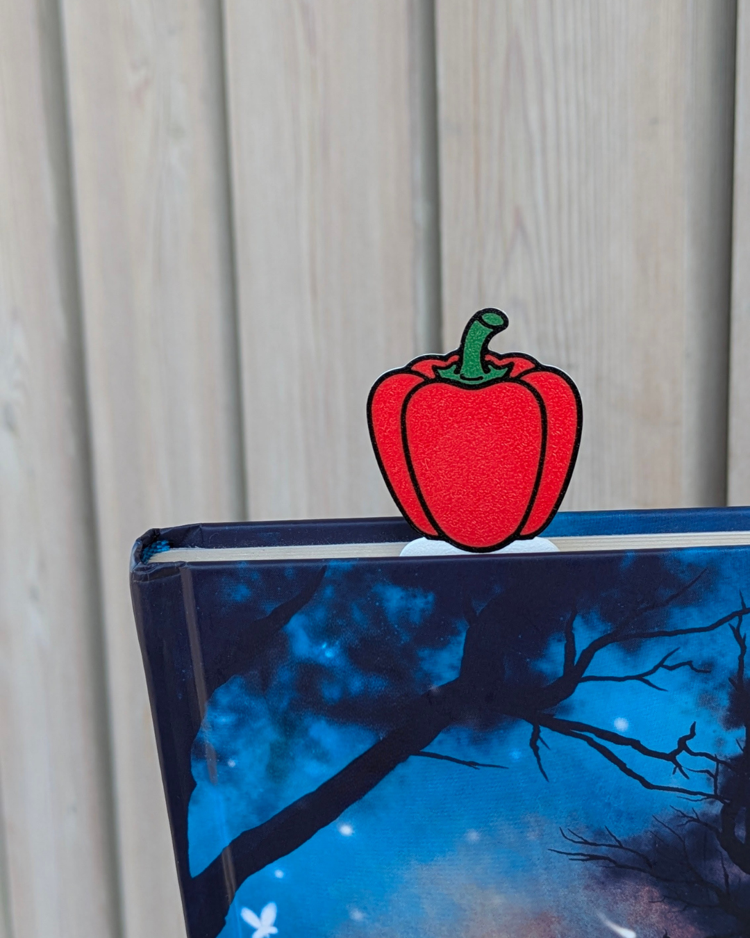 Knygų skirtukas - RAUDONA PAPRIKA