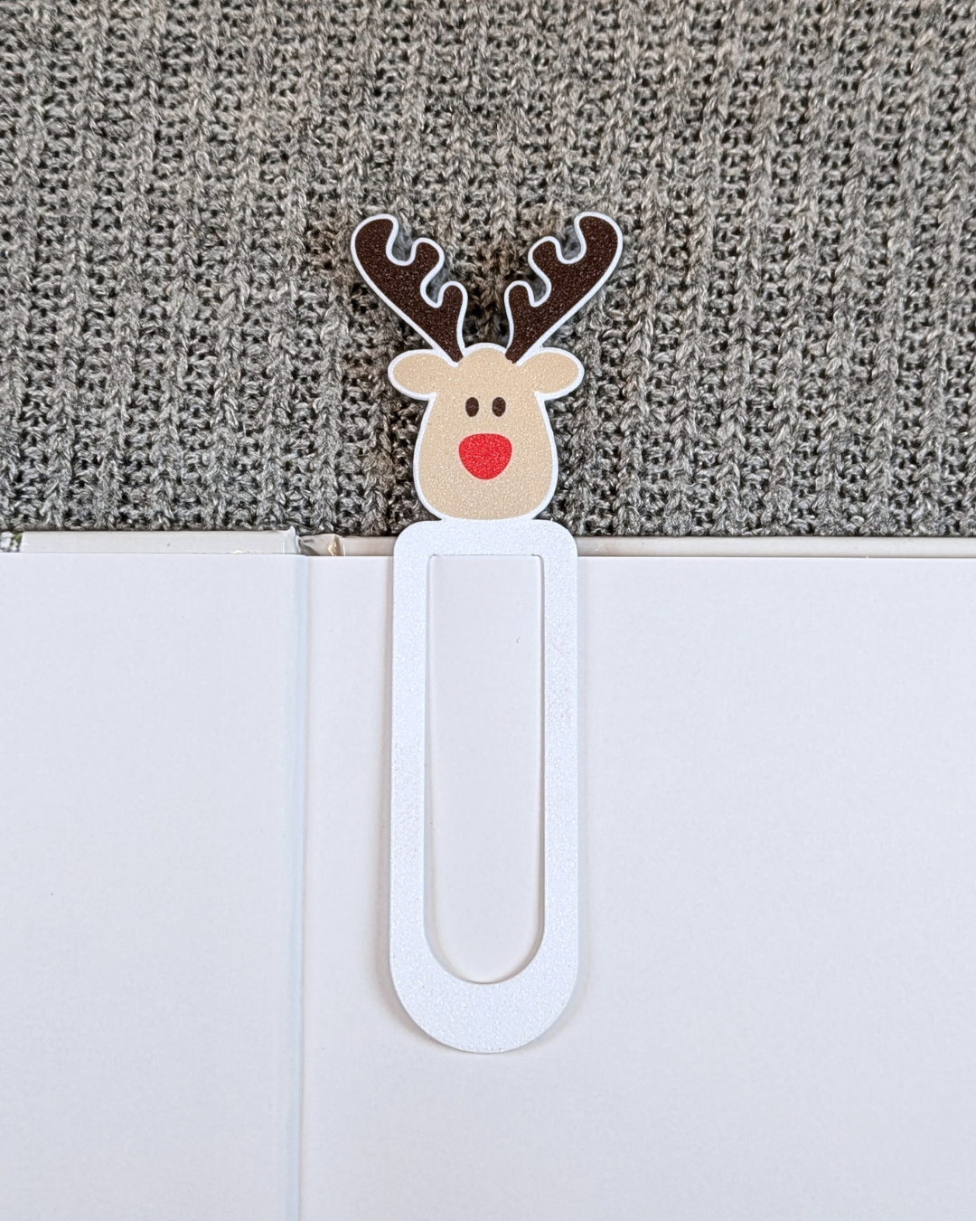 Knygų skirtukas - ELNIAS