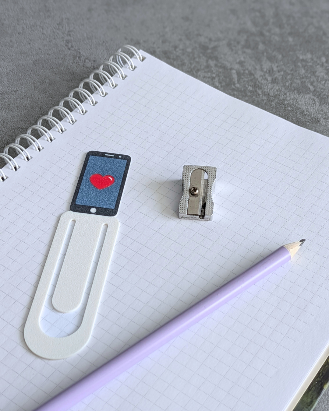 Knygų skirtukas - MEILĖS ŽINUTĖ