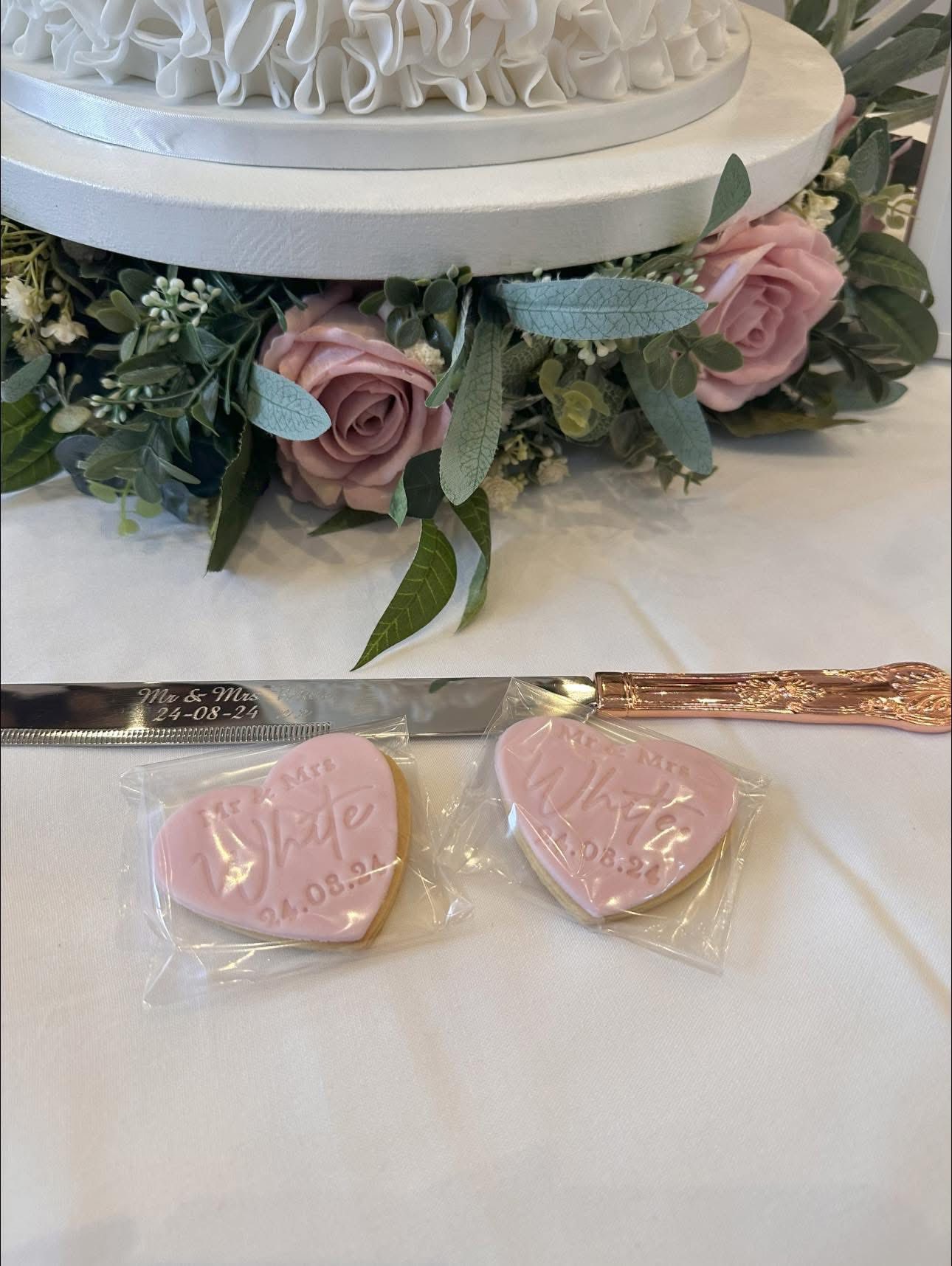 Personalised Heart Biscuit Wedding Favours