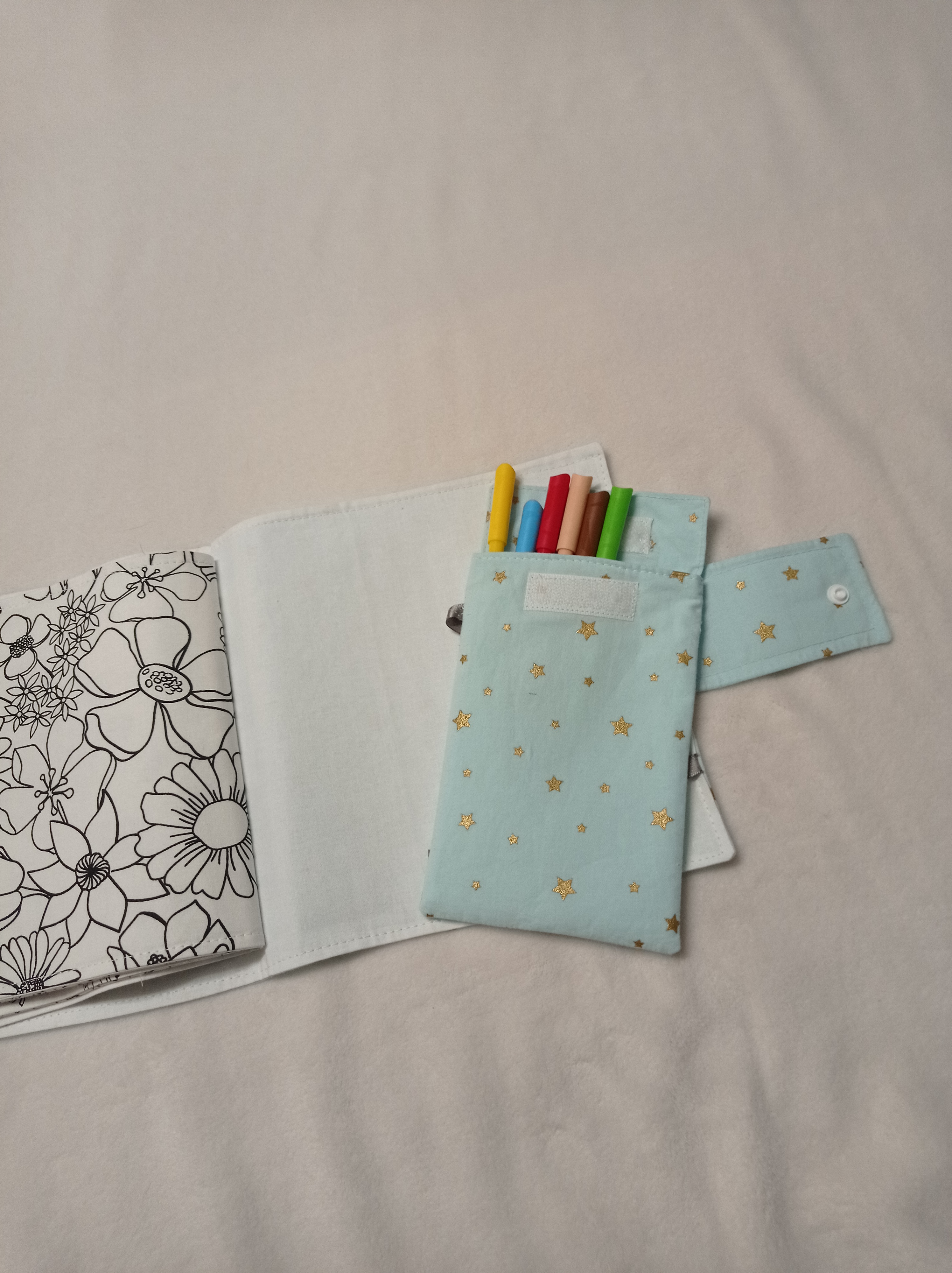 Livre à colorier étoile  lavable