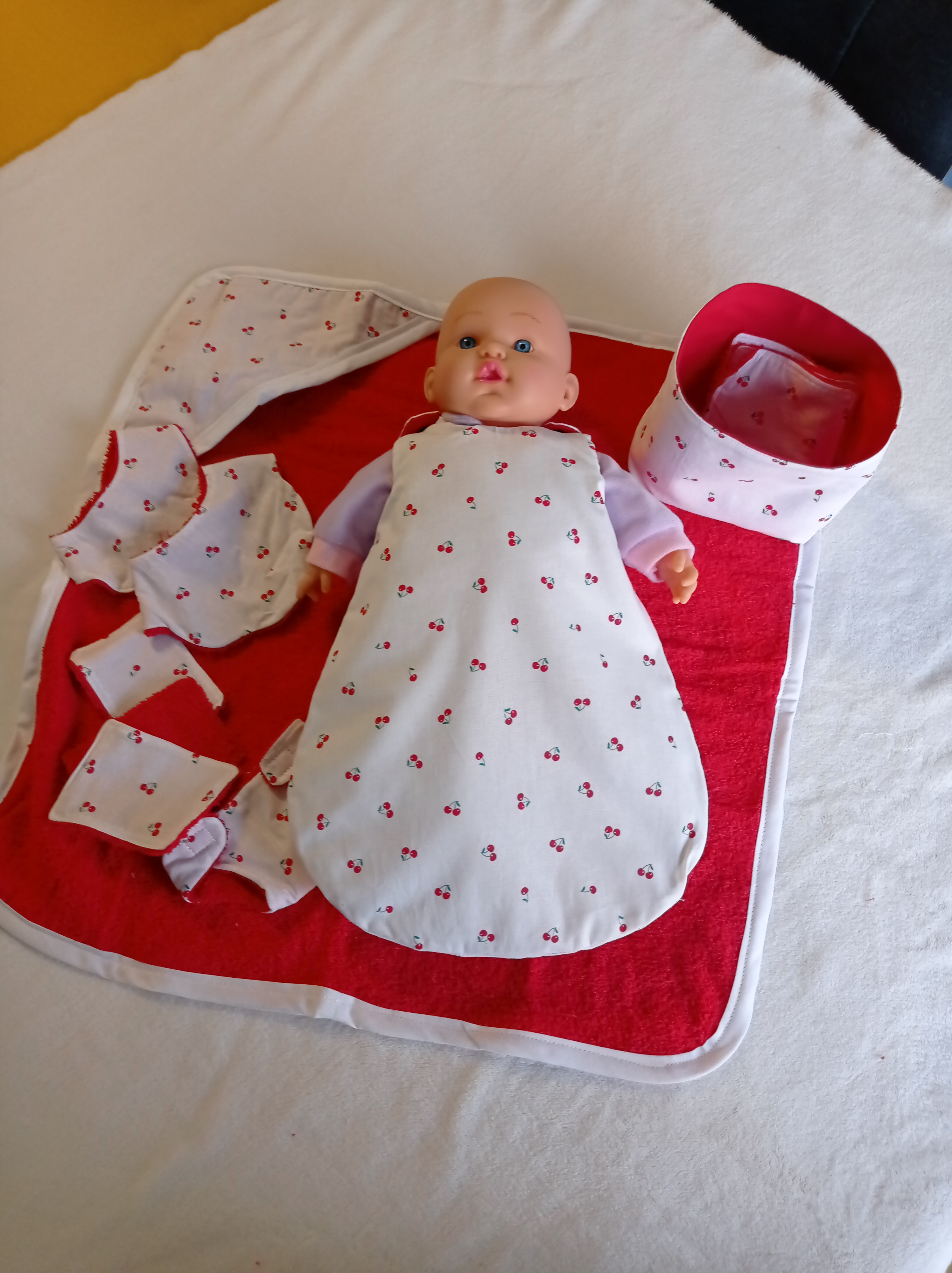 ensemble pour poupée 