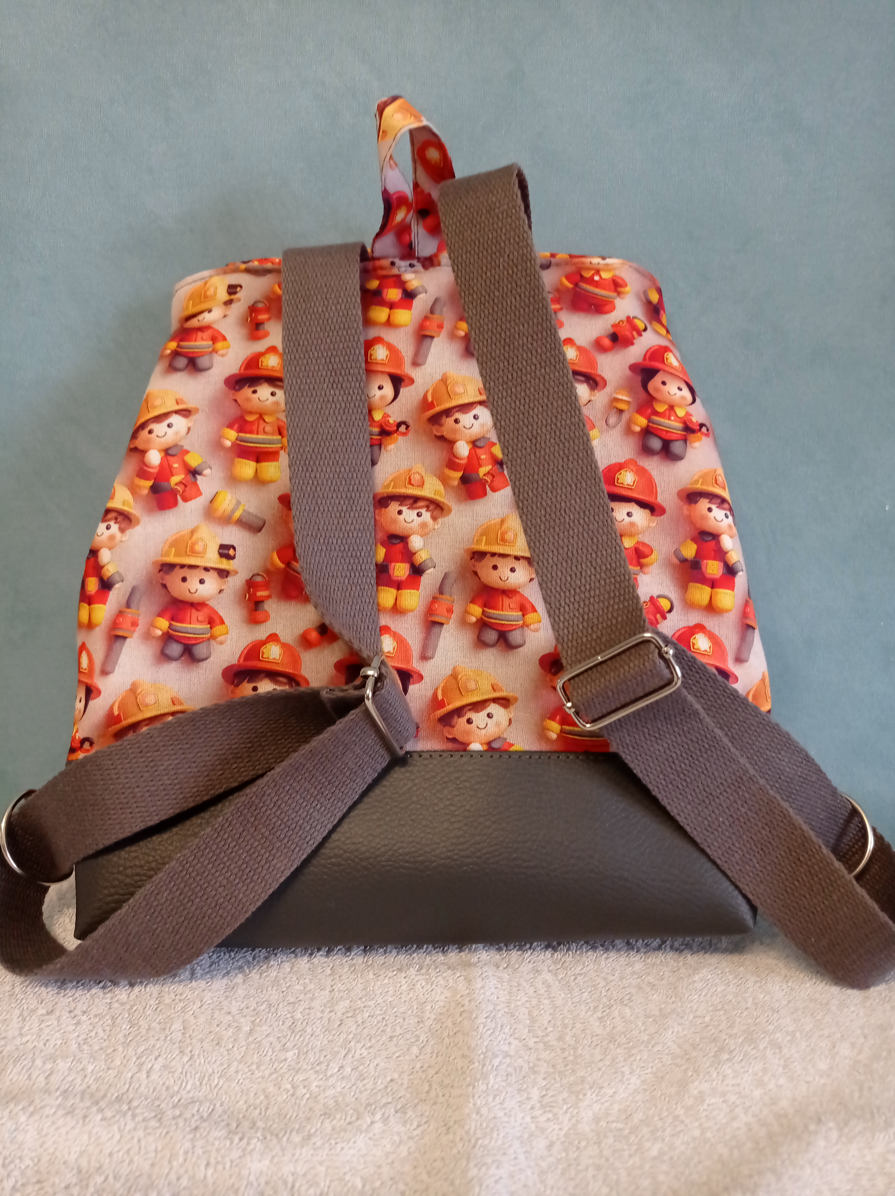 sac à dos petits pompiers 