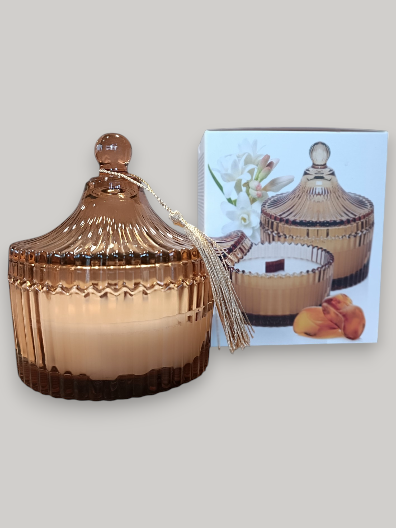 Kvepianti žvakė "Amber"