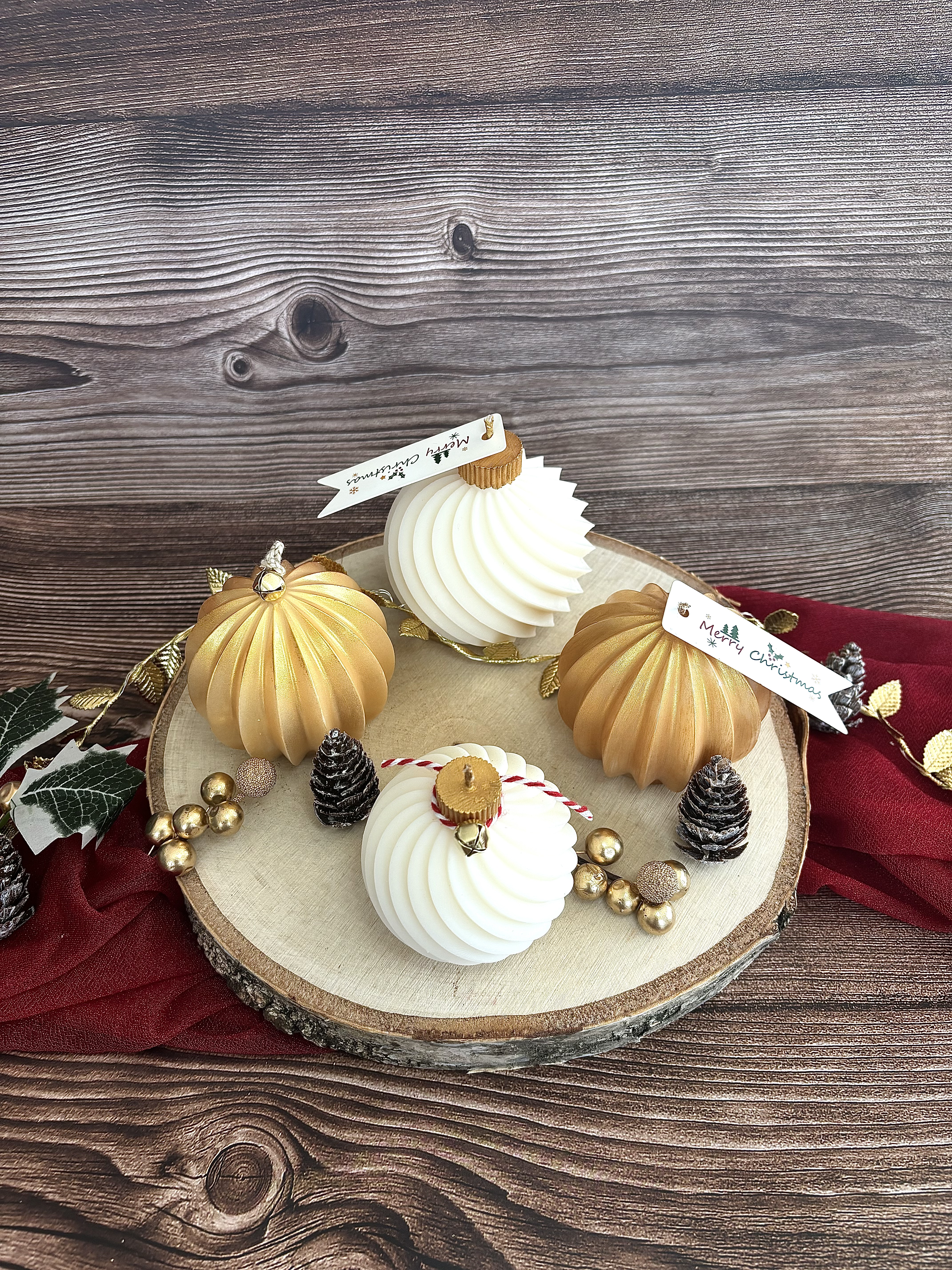 Bougie décorative - Boule de Noël