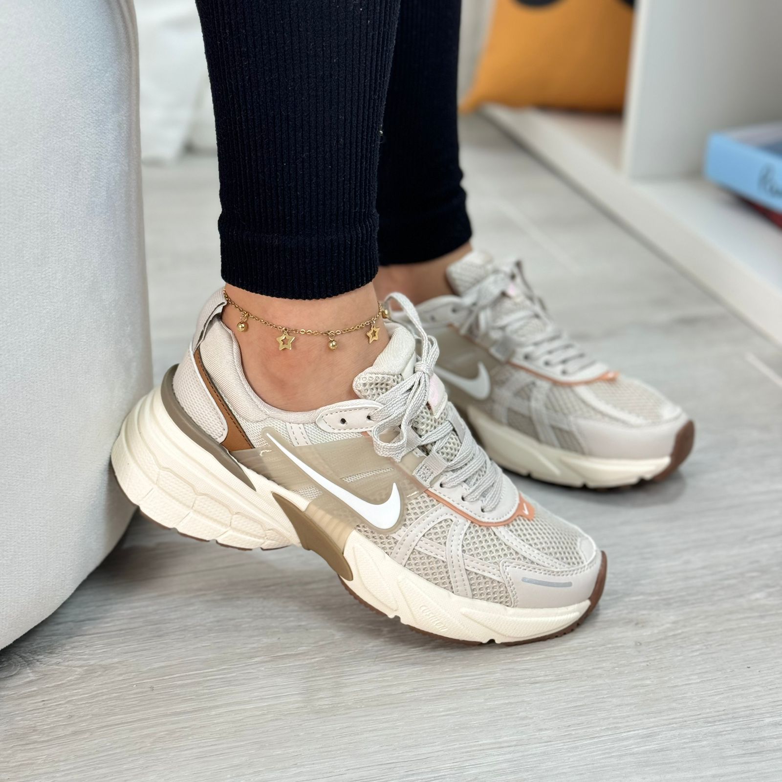 Tenis Nike V2k