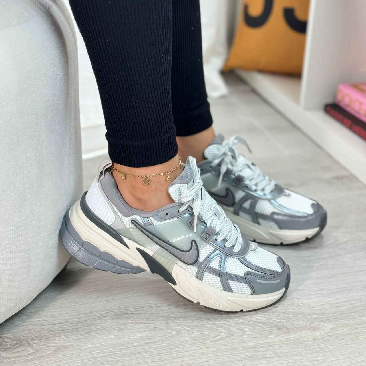 Tenis Nike V2k