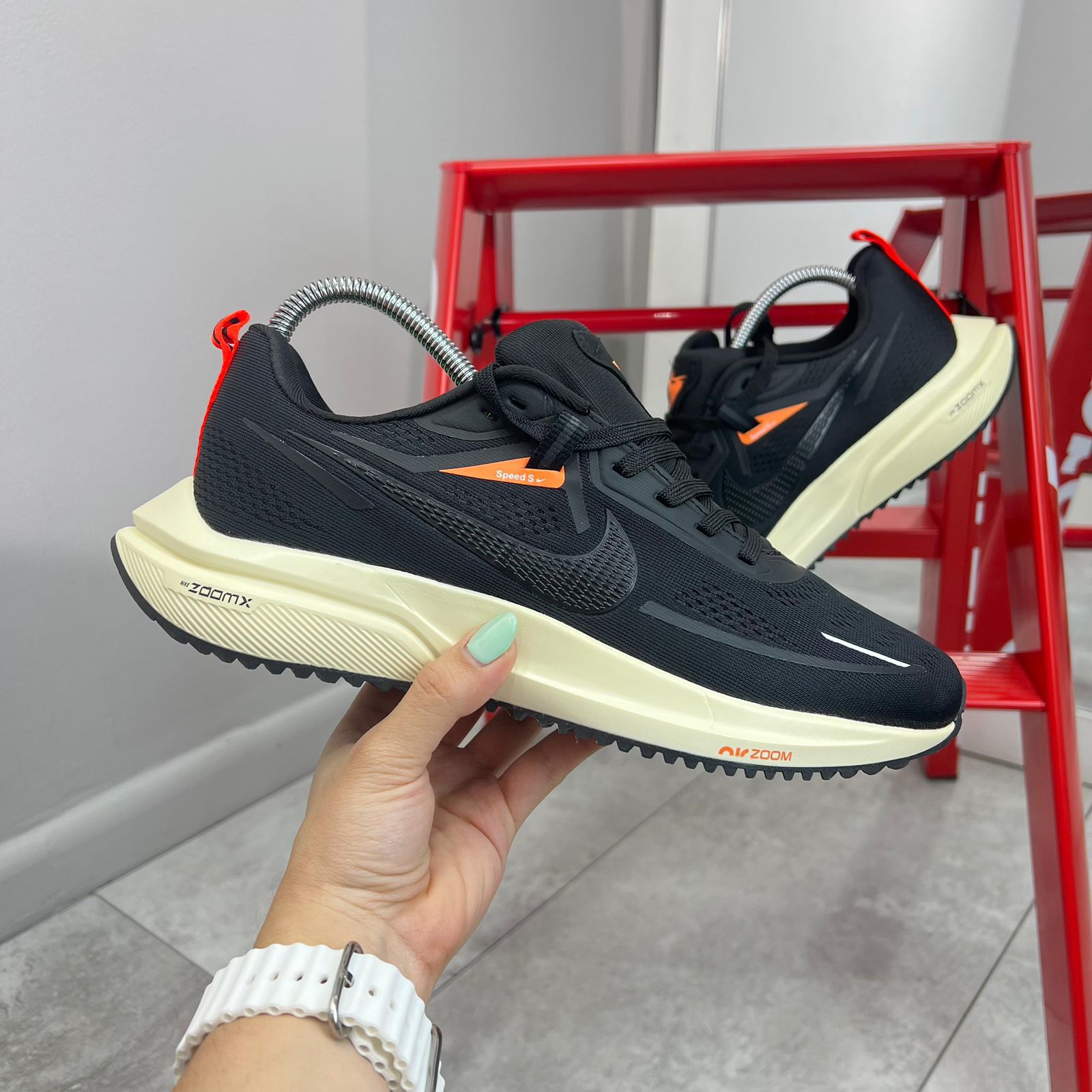 Tenis Nike Zoom X