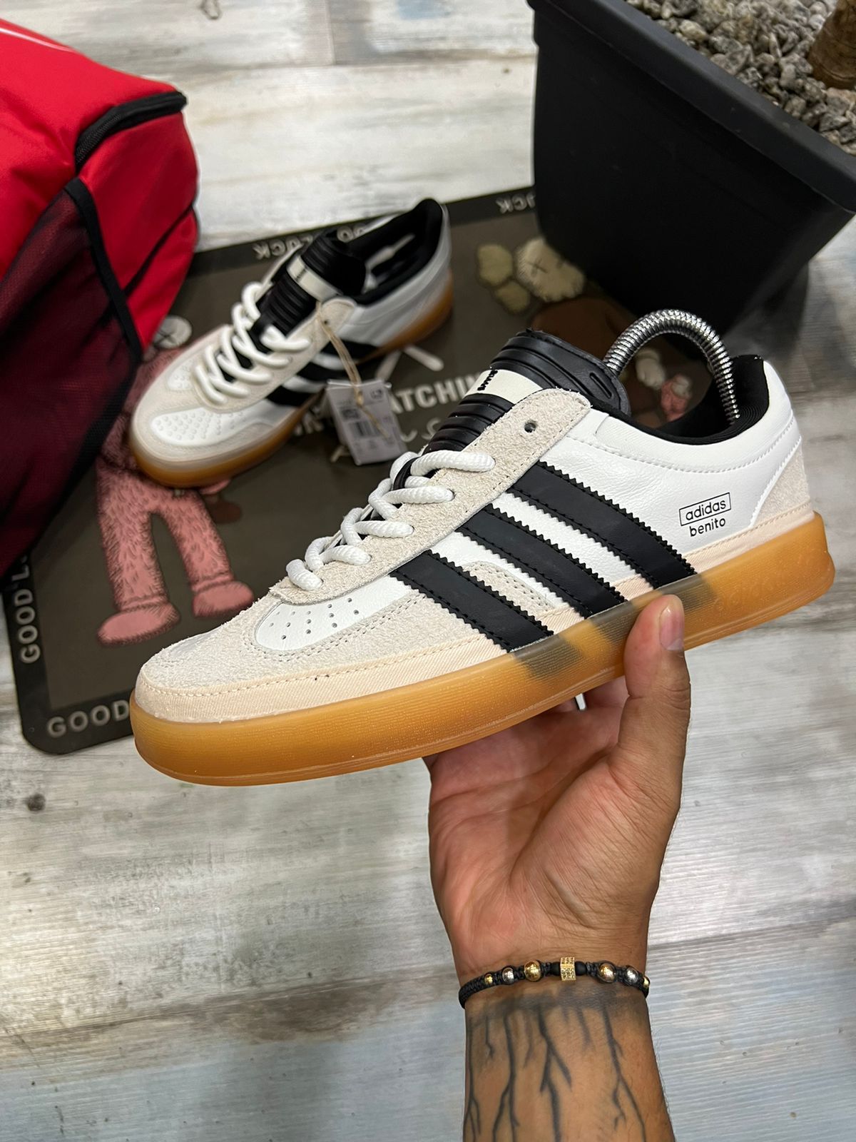 Tenis Adidas Benito