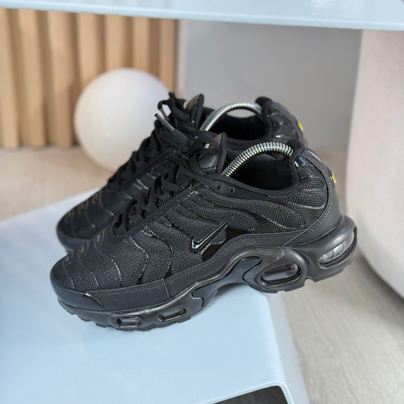 Tenis Nike Tn