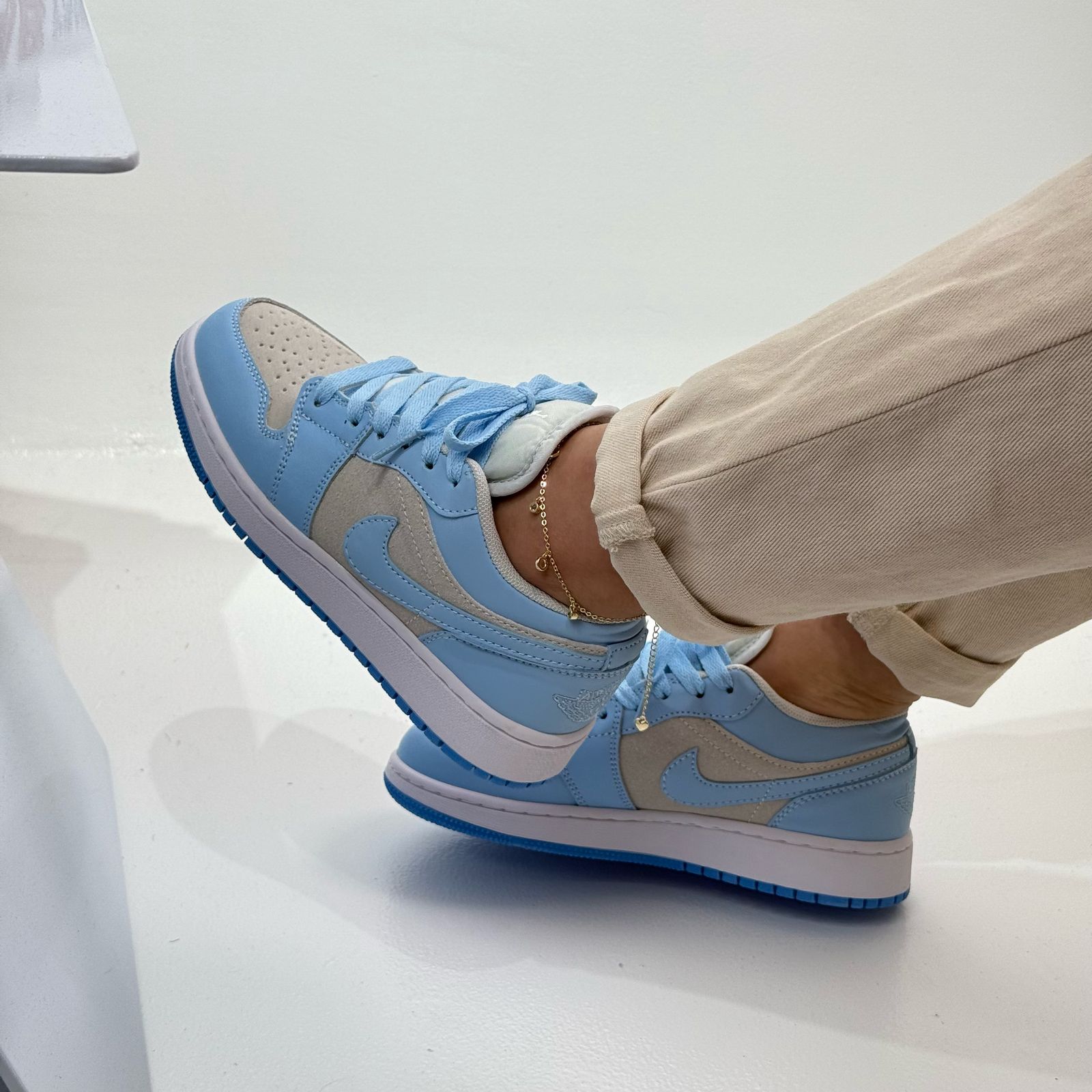 Tenis Jordan Low Retro 1