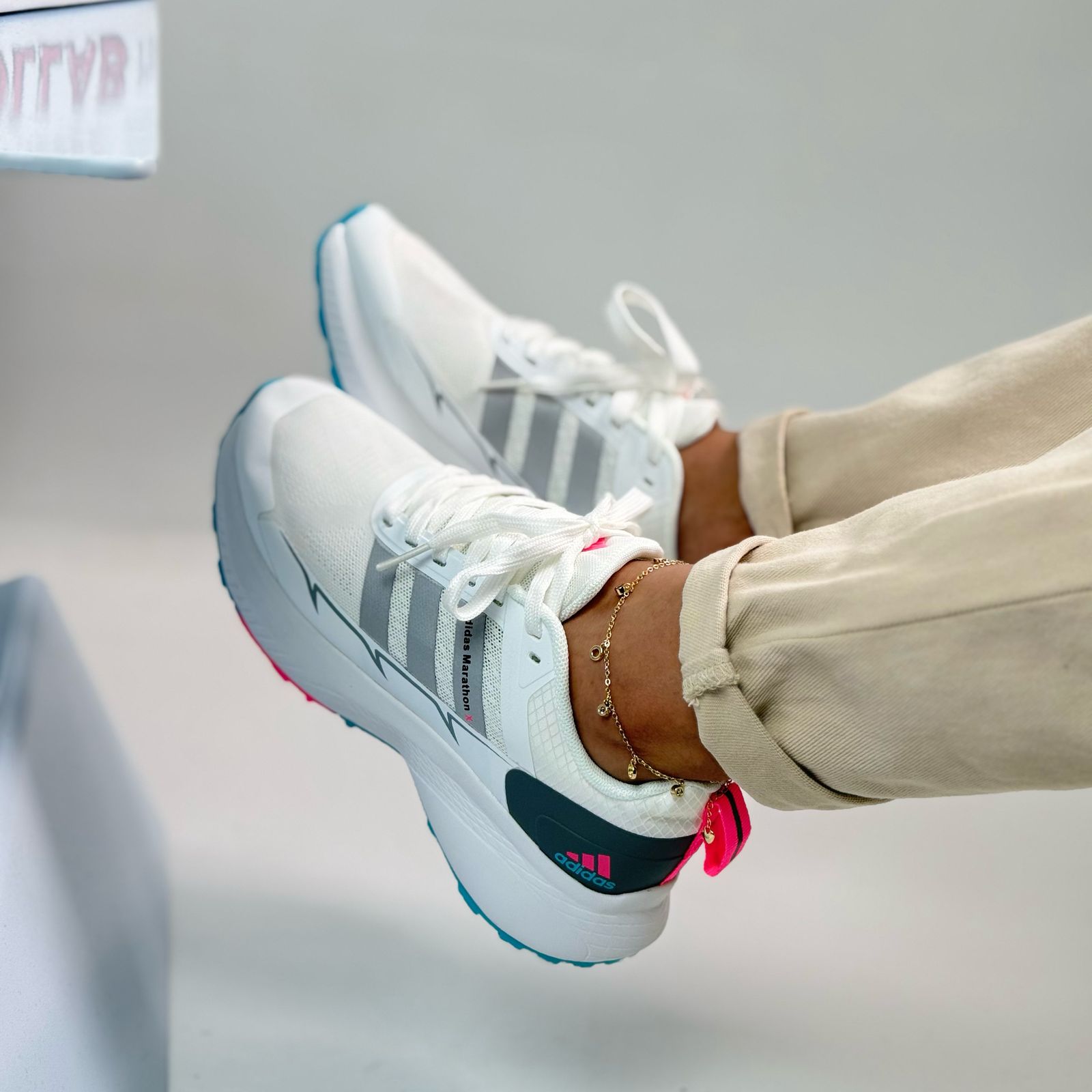 Tenis Adidas Marathon