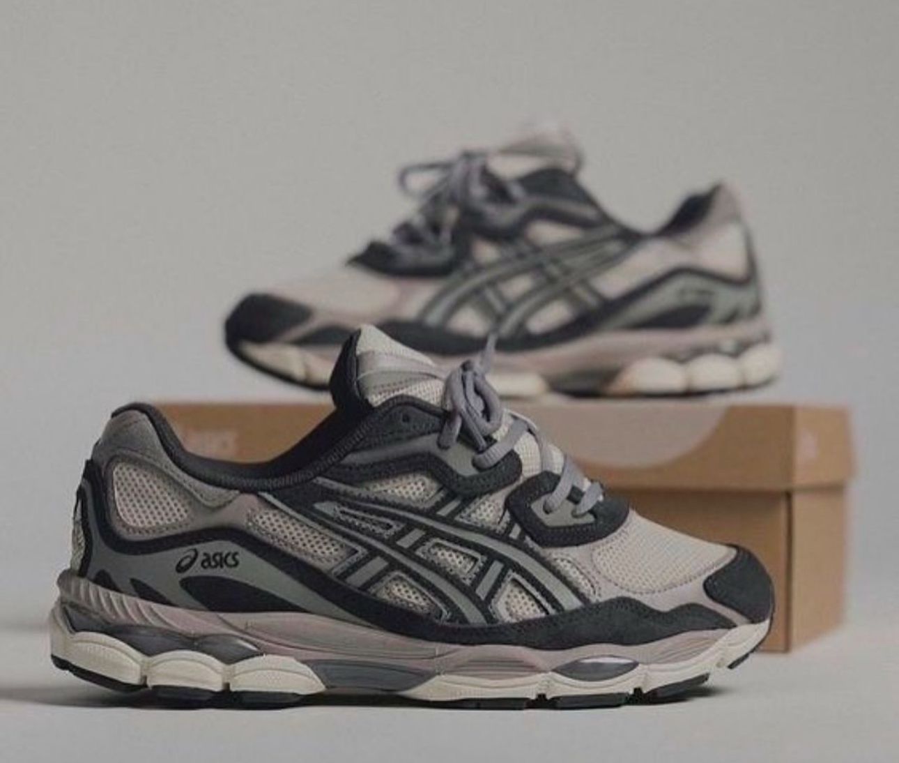 Tenis Asics