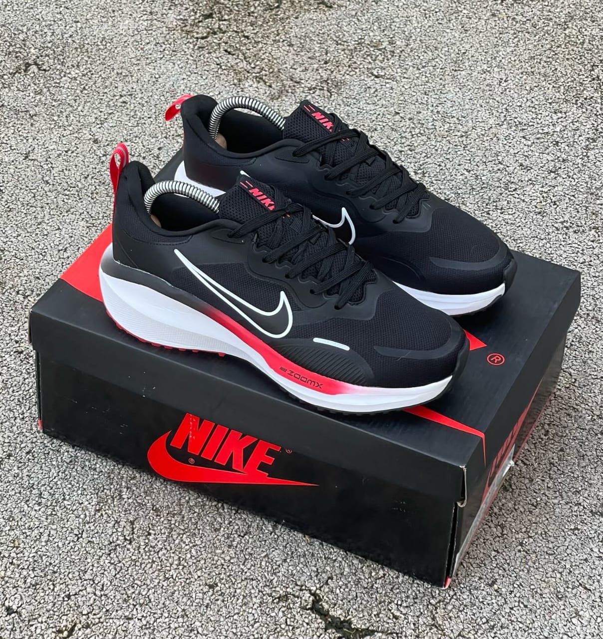 Tenis Nike Zoom X