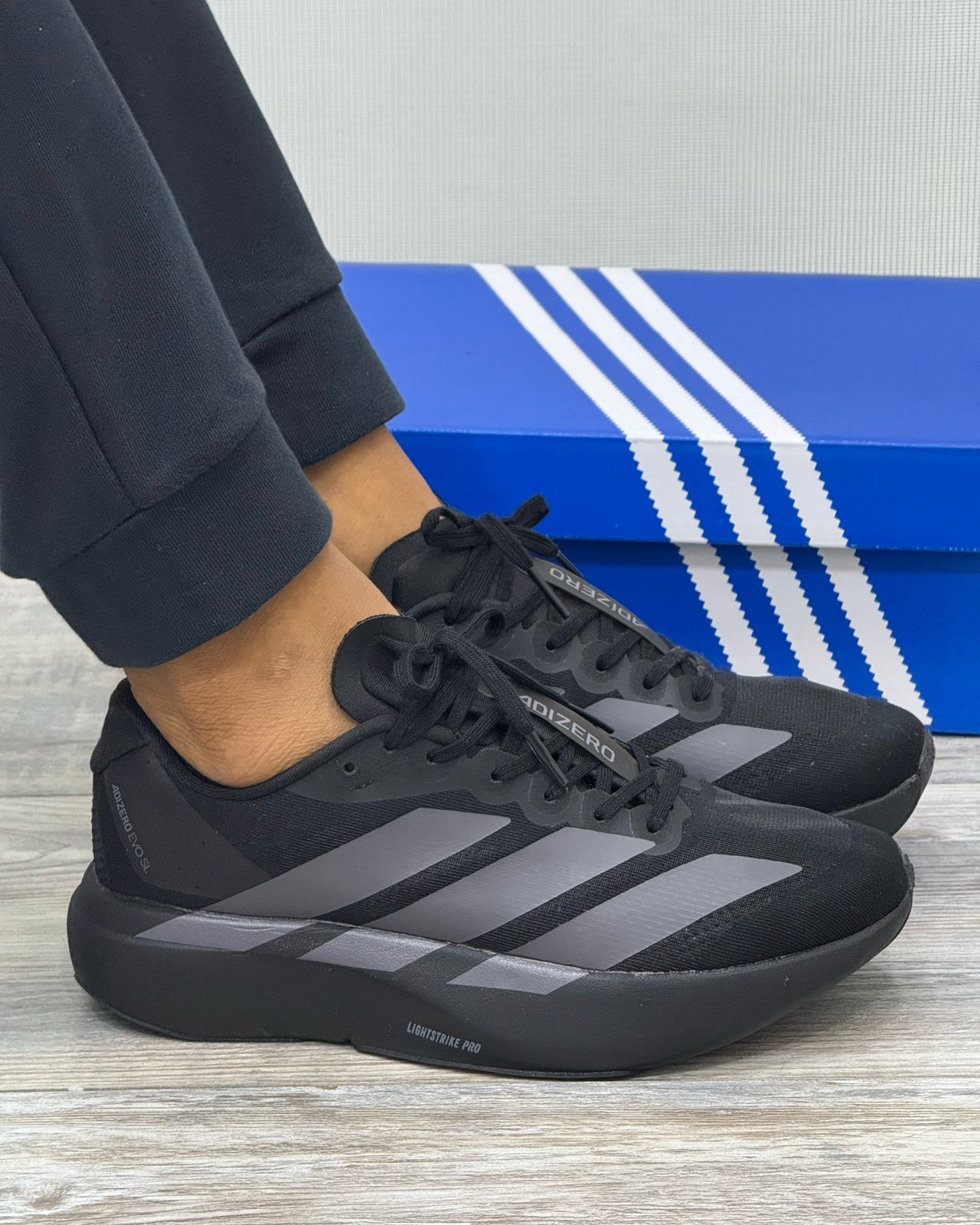 Tenis Adidas Adizero