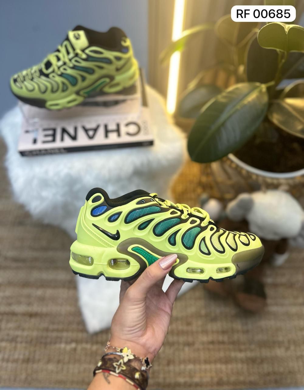 Tenis Nike TN