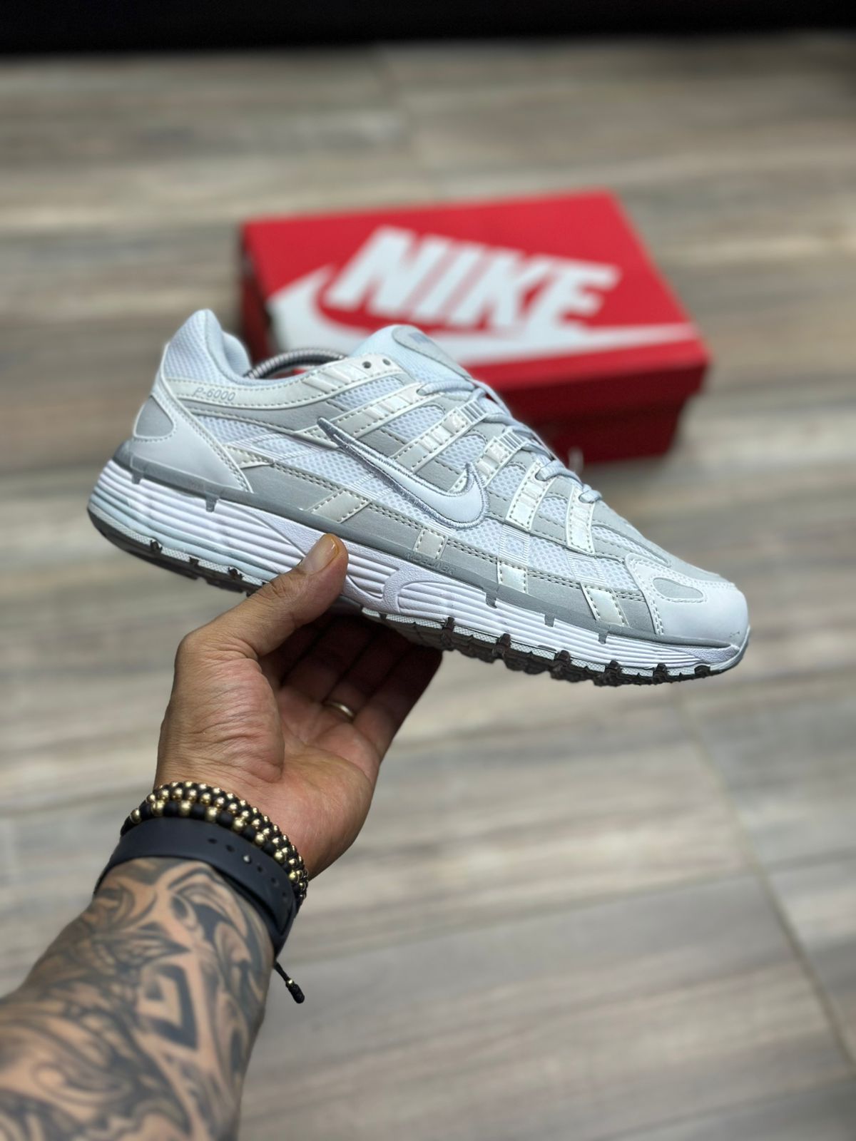 Tenis Nike P6000