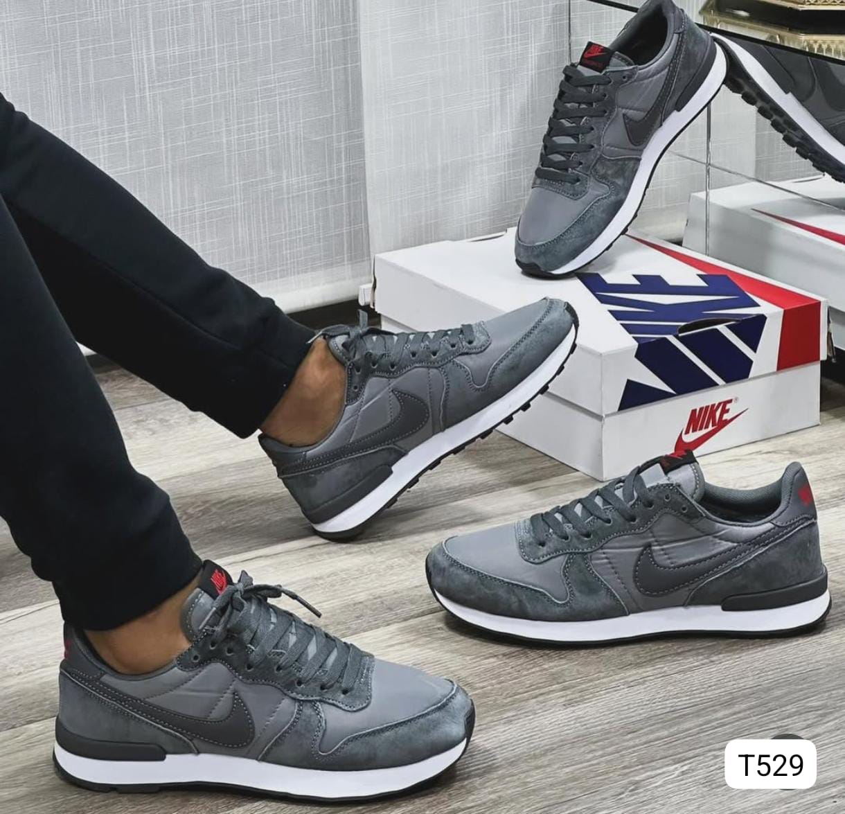 Tenis Nike Internacional