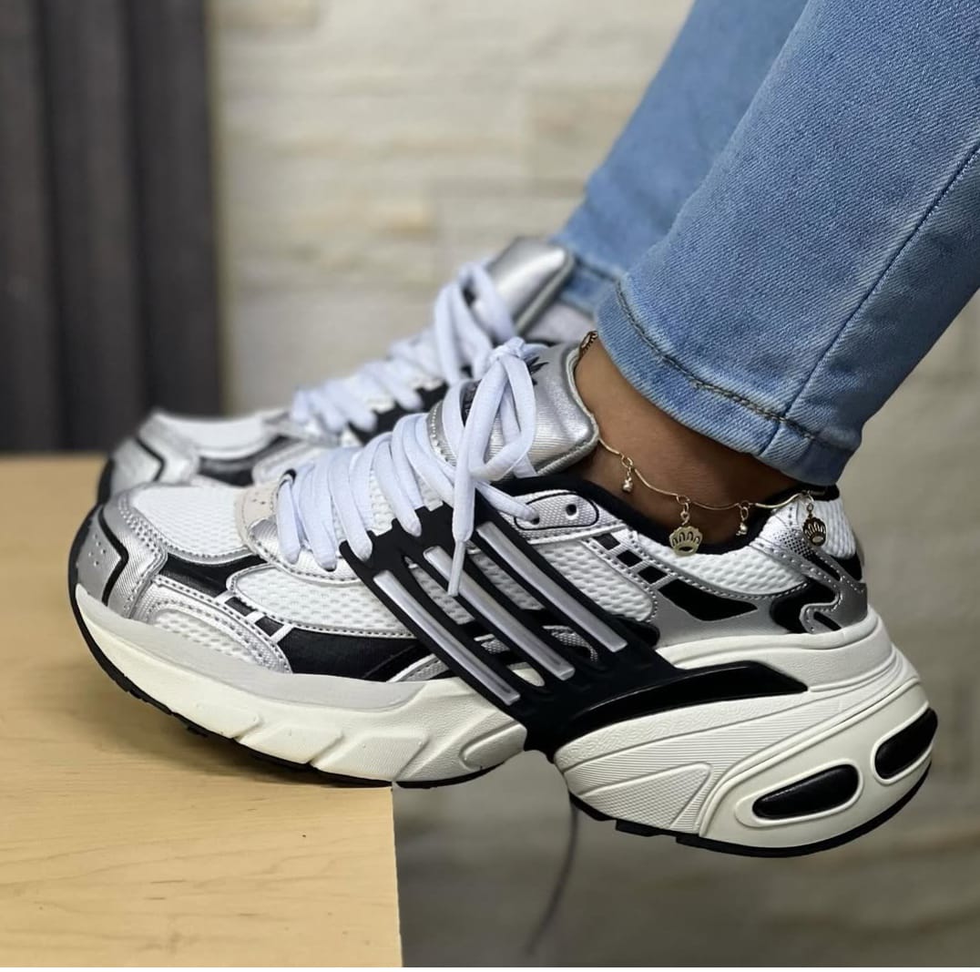 Tenis Adidas Adistar