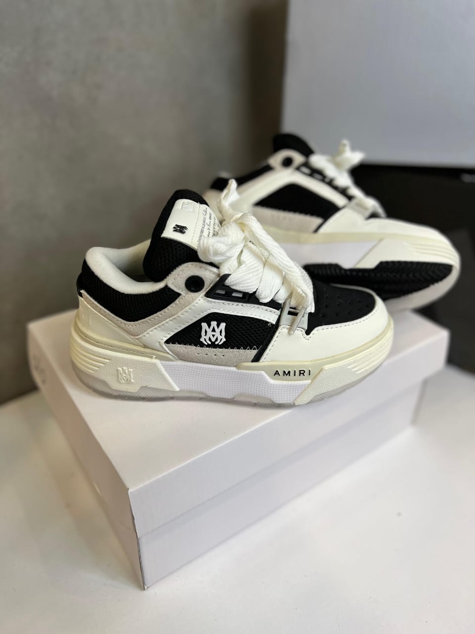 Tenis Amiri
