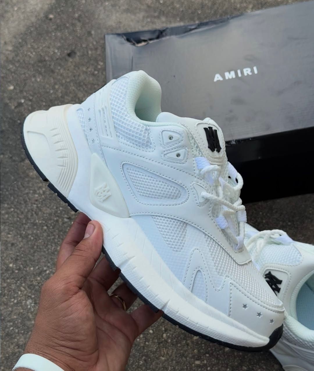Tenis Amiri