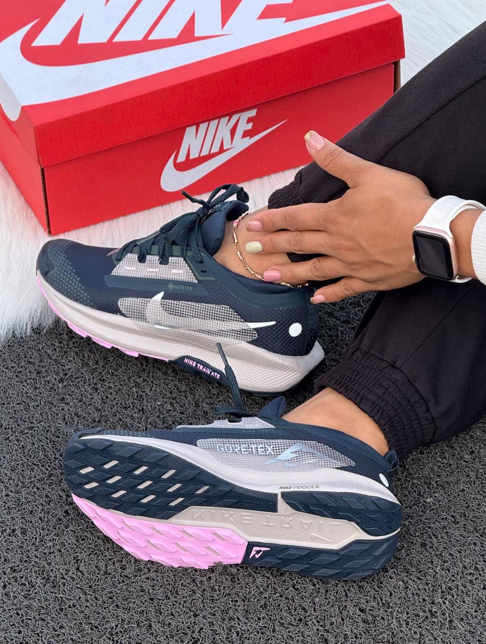 Tenis NIke Zoom X Trail
