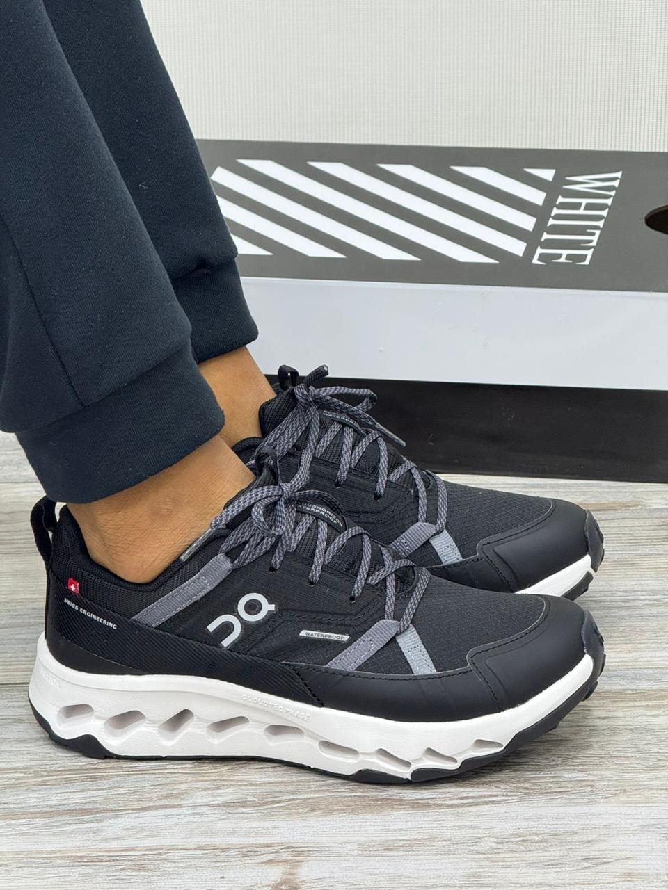 Tenis ON CLOUD Running