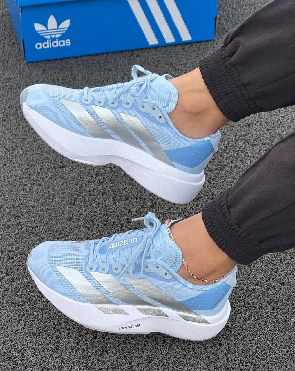 Tenis Adidas Adizero