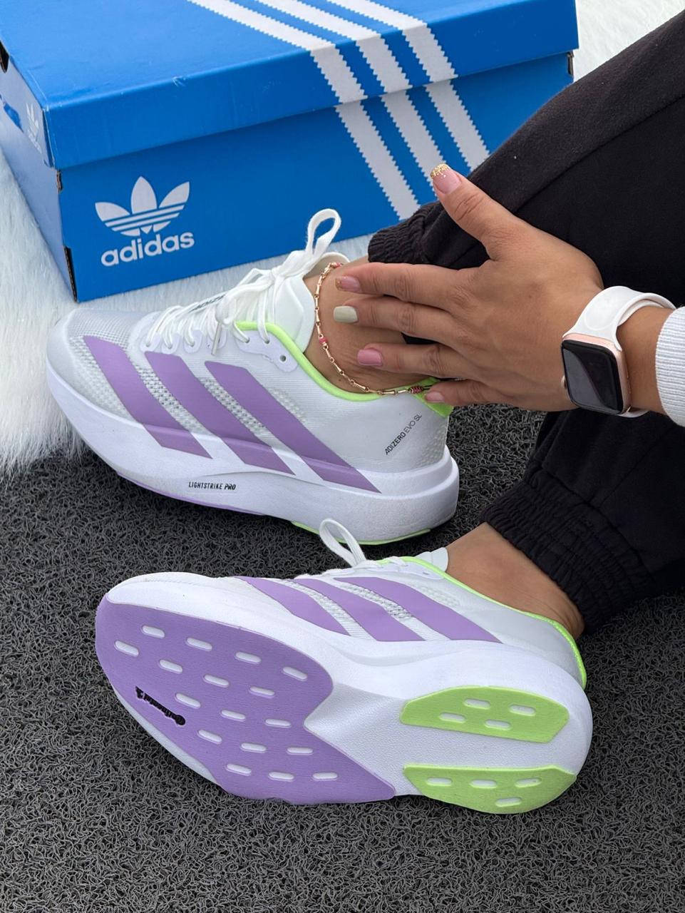 Tenis Adidas Adizero