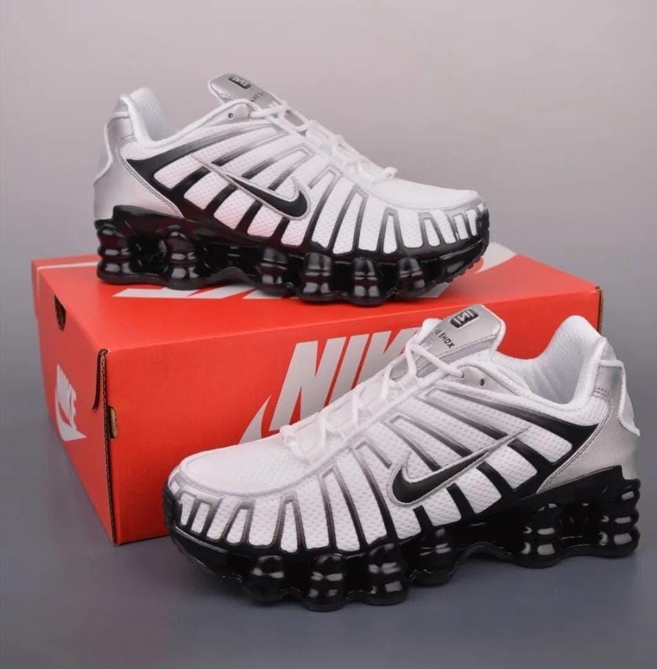 Tenis Nike Shox
