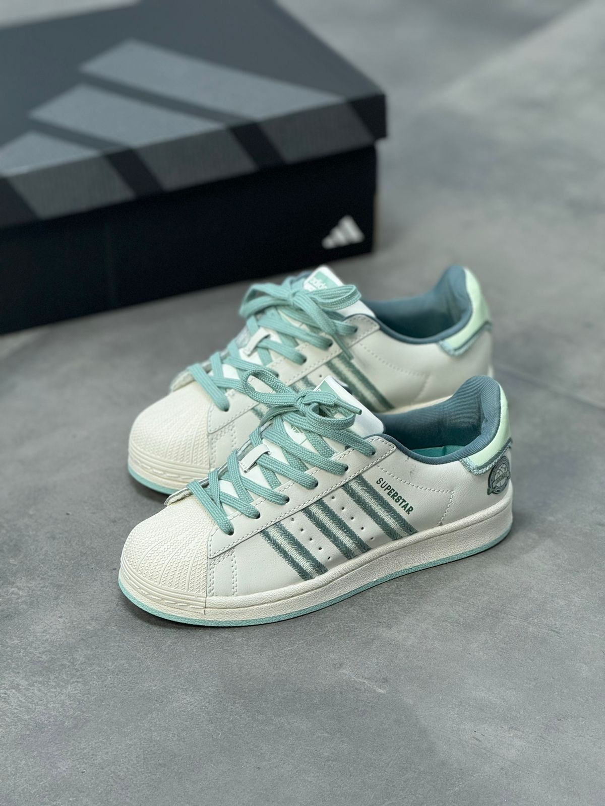Tenis Adidas Superstar